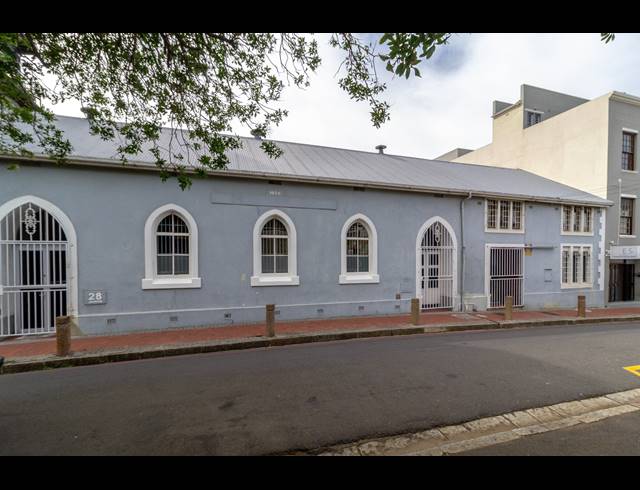 490M² CO-WORKING SPACE FOR SALE IN GREEN POINT